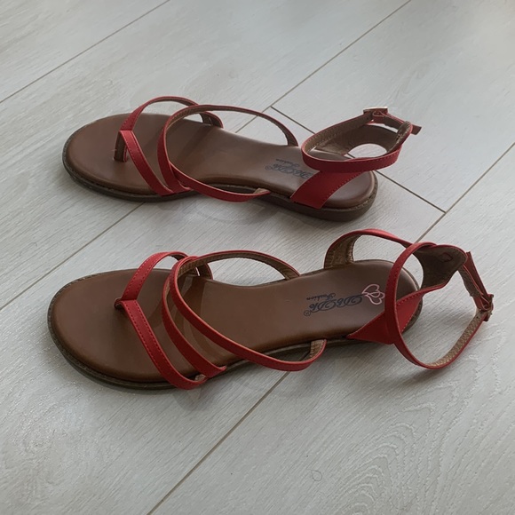 ModCloth Red Strappy Sandals size 10 - Picture 12 of 12